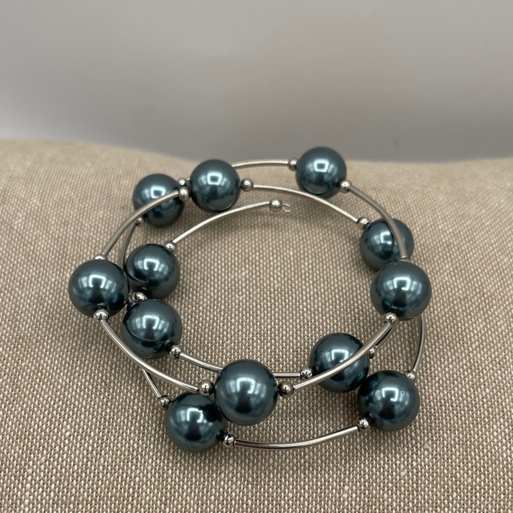 Tigerstars Multi Strand Pearly Teal Mother Of Pearl Silver Wrap Cuff Bangle